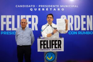 PRESENTA FELIFER SU 5 DE 5 EN LA UAQ