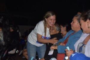 SONIA PONCE RECIBE AMPLIO RESPALDO EN PINALITO DE LA CRUZ
