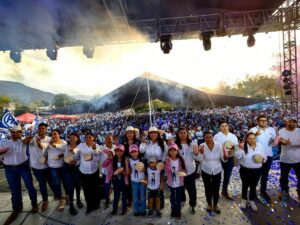 ESPECTACULAR CIERRE DE CAMPAÑA DE ANA KAREN JIMÉNEZ CANDIDATA A LA PRESIDENCIA DEL MUNICIPIO DE PEÑAMILLER