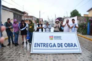 LUPITA PÉREZ MONTES ENTREGA UNA OBRA MÁS EN SU MUNICIPIO