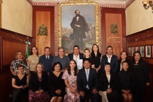 ALMA ROSA VILLEDA ÁVALOS RINDE INFORME DE ACTIVIDADES AL FRENTE DEL SISTEMA MUNICIPAL DIF DE CADEREYTA DE MONTES.