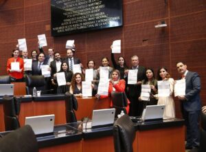 EN EL PAN VOTAMOS EN CONTRA DE ESTA IMPOSICIÓN DE LA ELECCIÓN DE MAGISTRADOS ELECTORALES LOCALES