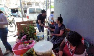 VISITA AGUSTÍN DORANTES A COMERCIANTES DEL MERCADO 4 DE MARZO