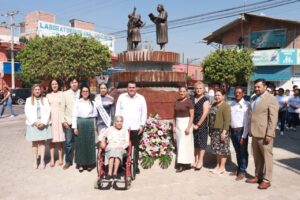 PEDRO ESCOBEDO CELEBRA A SUS MAESTRAS Y MAESTROS EN SU DÍA
