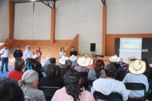 LA PRESIDENTA MUNICIPAL ANA KAREN JIMÉNEZ ASISTIÓ A LA CAPACITACIÓN PARA AUTORIDADES EJIDALES DEL MUNICIPIO DE PEÑAMILLER.