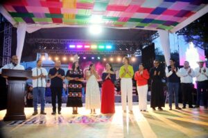 SE INAUGURA CON ORGULLO EL 3ER CONCURSO NACIONAL DE BAILE DE HUAPANGO HUASTECO PEÑAMILLER 2025