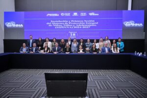 ASISTE FELIFER MACÍAS A LA INSTALACIÓN Y PRIMERA SESIÓN DEL SISTEMA DE PROTECCIÓN INTEGRAL DE NIÑAS, NIÑOS Y ADOLESCENTES DEL MUNICIPIO DE QUERÉTARO (SIPINNA) 2024-2025