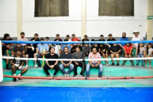 ENTREGA RUBÉN HERNÁNDEZ MATERIAL DEPORTIVO A LA ACADEMIA MUNICIPAL DE BOX “MUÑOZ”