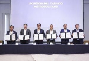SESIONA CABILDO METROPOLITANO PARA DAR CUMPLIMIENTO AL DECRETO GUBERNAMENTAL