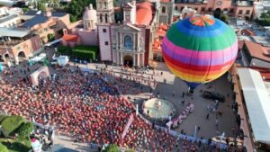REALIZA INDEREQ CARRERA TURÍSTICA EN TEQUISQUIAPAN