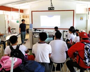 CAPACITA CECA EN PREVENCIÓN DEL SUICIDIO A LÍDERES DEL PROGRAMA CLUB DE PAZ DEL COBAQ