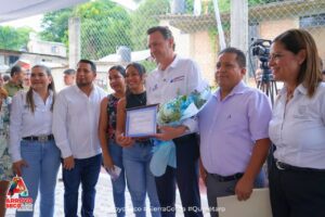 SE BENEFICIA EL BARRIO LA MISIÓN DE CONCÁ CON ENTREGA DE MEJORAMIENTO DE CALLE EN ARROYO SECO