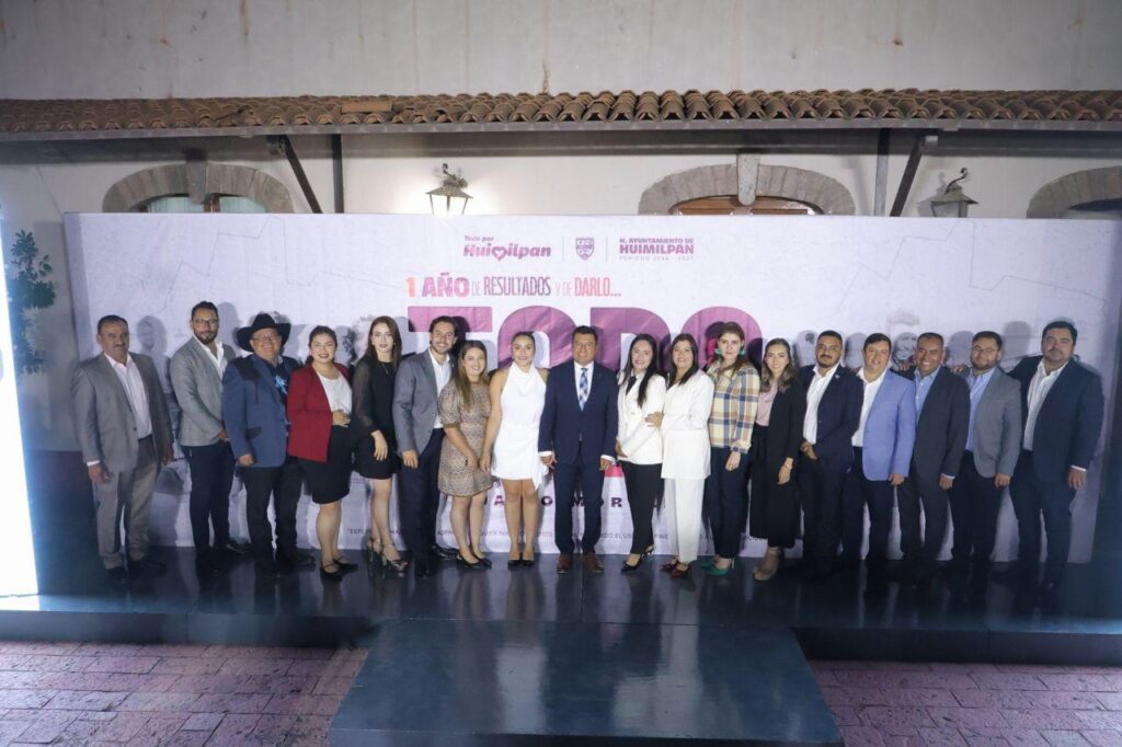 PRESENTA JAIRO MORALES SU PRIMER INFORME DE GOBIERNO ANTE EL CABILDO Y CIUDADANÍA