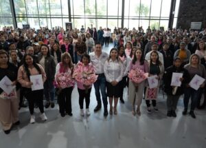 RODRIGO MONSALVO IMPULSA LA SALUD DE LAS MUJERES MARQUESINAS CON ACCIONES DE DETECCIÓN OPORTUNA DE CÁNCER DE MAMA