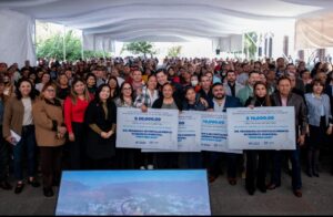 RODRIGO MONSALVO ENTREGA APOYOS ECONÓMICOS A 429 MICRO Y PEQUEÑOS EMPRESARIOS DE EL MARQUÉS