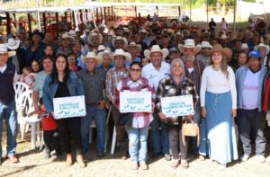 RECIBEN PRODUCTORES APOYOS CON VALOR DE 13 MDP EN LANDA DE MATAMOROS