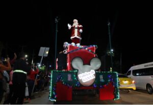 INICIAN EN JALPAN LOS DESFILES NAVIDEÑOS DEL FESTIVAL ALEGRÍA CONTIGO 2025