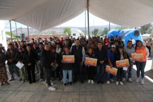 ENTREGA GASPAR TRUEBA APOYOS A 122 FAMILIAS DE COLÓN