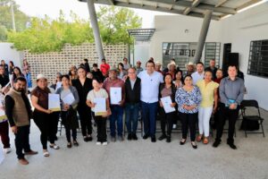 ENTREGA GASPAR TRUEBA Y EL RAN DOCUMENTOS AGRARIOS