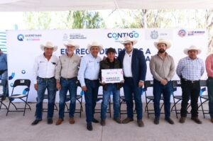 ENTREGA SEDEA APOYOS EN CONCURRENCIA A PRODUCTORES DE COLÓN