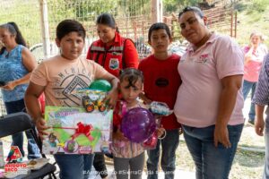 EN EL BOSQUE Y CASAS VIEJAS, ARROYO SECO FERNANDO SÁNCHEZ GIL COMPARTE MOMENTOS ESPECIALES CON LAS FAMILIAS