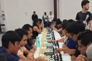 ¡HOY VIVIMOS ALGO HISTÓRICO EN EL TORNEO DE AJEDREZ EN EZEQUIEL MONTES!