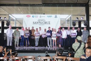 RECONOCE FELIFER MACÍAS APORTACIÓN DE LA INDUSTRIA DE LA CONSTRUCCIÓN AL DESARROLLO DE QUERÉTARO