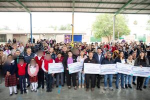 ENTREGAN MOBILIARIO Y UTENSILIOS DEL “PROGRAMA ALIMENTACIÓN ESCOLAR” EN SAN JUAN DEL RÍO