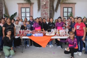 IMPULSA INSTITUTO DE LAS MUJERES DE COLÓN TALLER DE REPOSTERÍA PARA FOMENTAR AUTONOMÍA