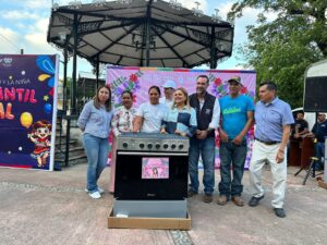 FESTEJO LLENO DE ALEGRÍA Y UNIÓN EN SAN PEDRO EL VIEJO.