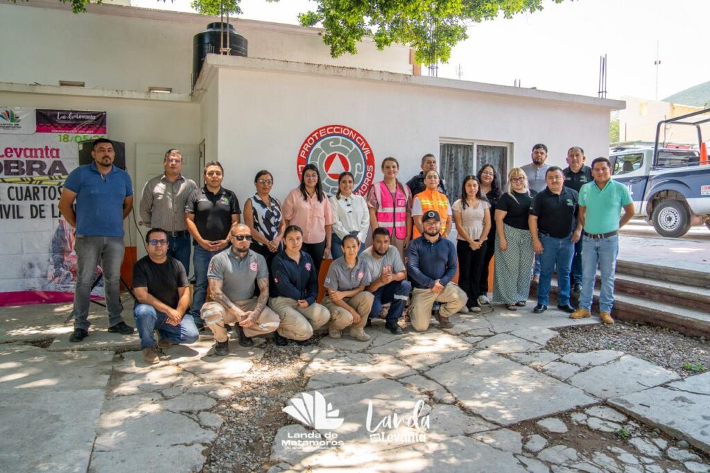 YUNI BENÍTEZ ENTREGA DORMITORIOS PARA FORTALECER LAS CONDICIONES DEL PERSONAL DE PROTECCIÓN CIVIL EN LANDA DE MATAMOROS