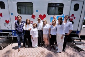 CON ESTAS JORNADAS ACERCAMOS LOS SERVICIOS A LAS Y LOS CIUDADANOS QUE MÁS LO NECESITAN: FELIFER MACÍAS
