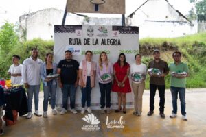 YUNI BENÍTEZ IMPULSA LA SOLIDARIDAD JUVENIL CON LA RUTA DE LA ALEGRÍA EN COMUNIDADES SERRANAS DE LANDA DE MATAMOROS