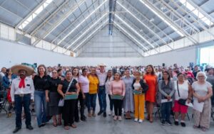 ENCABEZA RODRIGO MONSALVO EVENTO “MUJERES DE PIE” EN APOYO A LAS MARQUESINAS