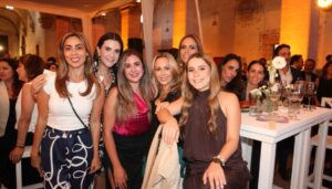 PRESIDE CAR HERRERA SUBASTA DE ARTE CON CAUSA A BENEFICIO DE COPAKU