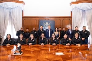 LA BANDERA MÁS IMPORTANTE QUE TENEMOS ES QUERÉTARO: GOBERNADOR