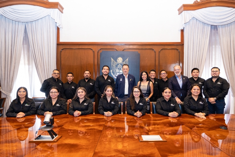 LA BANDERA MÁS IMPORTANTE QUE TENEMOS ES QUERÉTARO: GOBERNADOR