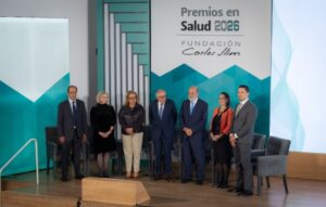 FUNDACIÓN CARLOS SLIM RECONOCE A MÉDICA DE SESEQ POR SU LABOR HUMANITARIA