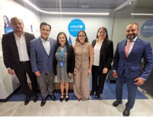 PRESENTA LUIS NAVA ANTE UNICEF EL PROGRAMA CONTIGO Y TU BEBÉ