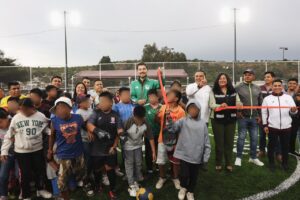 LA SEDATU Y EL GOBIERNO MUNICIPAL DE TEQUISQUIAPAN INAUGURAN CANCHA DE FÚTBOL 5 EN LA COMUNIDAD DE LA FUENTE, COMO PARTE DEL “PROGRAMA MUNDIAL SOCIAL 2026”.