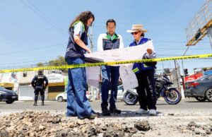 CHEPE GUERRERO SUPERVISA LA CONSTRUCCIÓN DE PARADA DE AUTOBÚS EN AVENIDA CANDILES