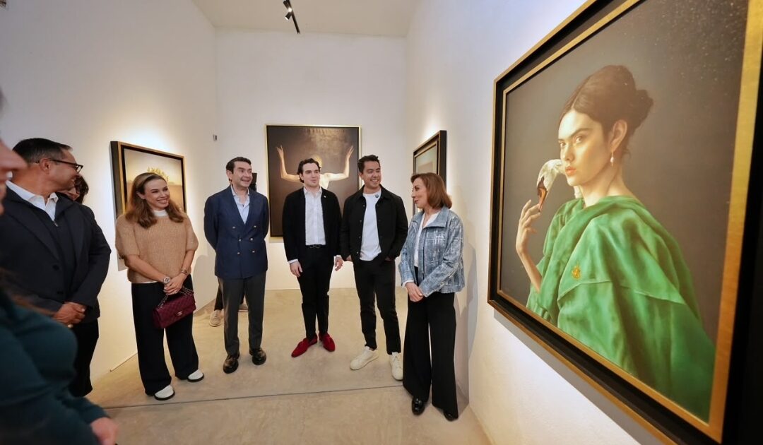 ASISTE FELIFER MACÍAS A LA INAUGURACIÓN DE LA EXPOSICIÓN “LOMELIUS, LA PINTURA ETERNA”