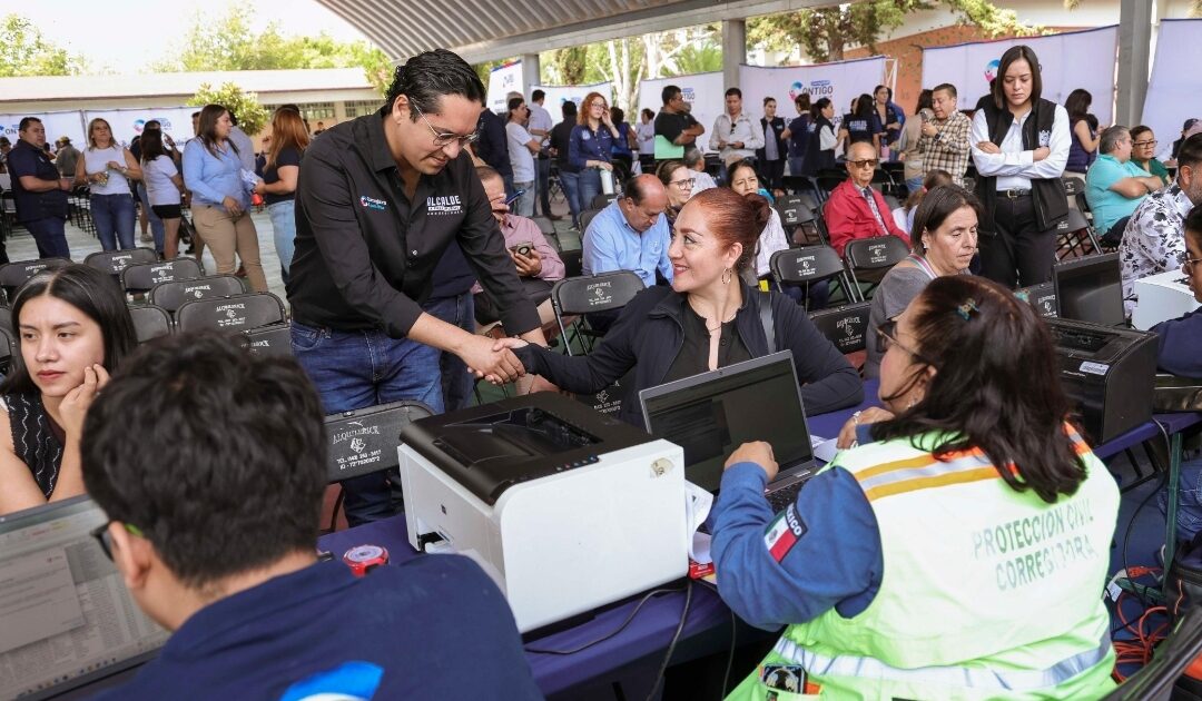 CHEPE GUERRERO ACERCA TRÁMITES Y SERVICIOS A LA COMUNIDAD DE SAN RAFAEL